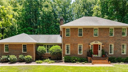 1270 Thayer Dr, Asheboro, NC, 27205-4143 | Card Image