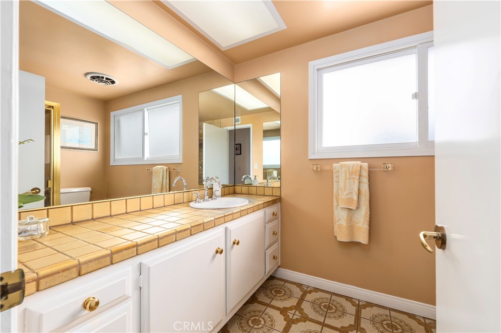 Residential in Seal Beach 4
