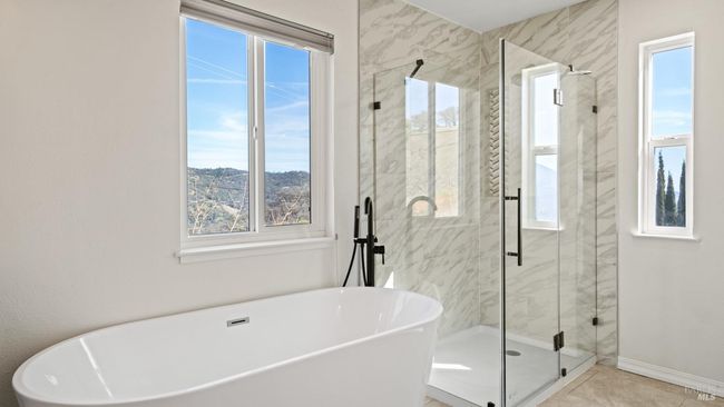 715 Pearl Ct, House other with 3 bedrooms, 3 bathrooms and 6 parking in Glenhaven CA | Image 26