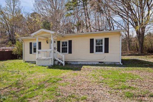 560 Harper Rd, Hillsborough, NC, 27278-9673 | Card Image