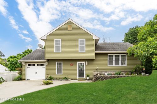 39 Georgetown Boulevard, Barnegat, NJ, 08005 | Card Image