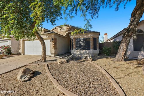 2412 E Rosemonte Dr, Phoenix, AZ, 85050-3109 | Card Image