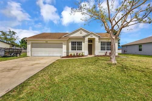 665 Ne Horizon Ln, Port St. Lucie, FL, 34983-1222 | Card Image