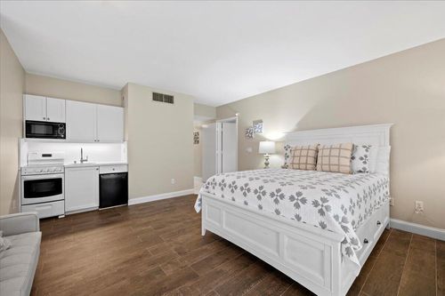 apt-227-13334 Polo Club Rd, Wellington, FL, 33414-7228 | Card Image