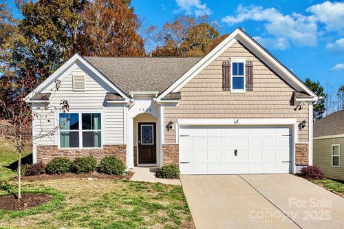 3938 Village Blvd Nw, Conover, NC, 28613-8183 | Card Image