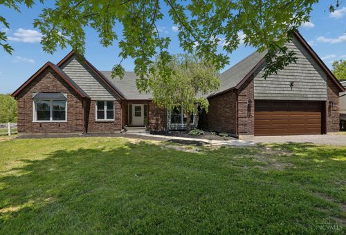 928 Shawhan Rd, Morrow, OH, 45152-9560 | Card Image