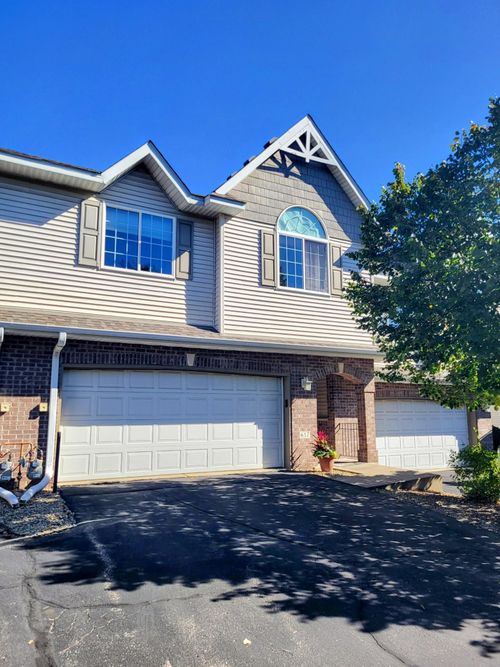 617 Crane Creek Ln, Eagan, MN, 55121-2377 | Card Image
