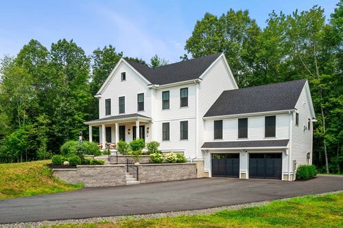 47 Prospect St, Rowley, MA, 01969-1806 | Card Image