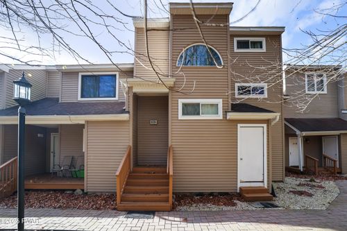 3336 Windermere Dr, Bushkill, PA, 18324-6925 | Card Image