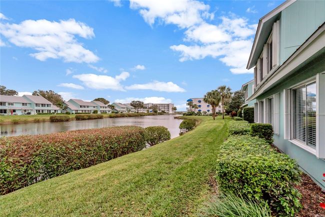 6304 - 6304 River Run Dr, House attached with 2 bedrooms, 2 bathrooms and null parking in Sebastian FL | Image 14
