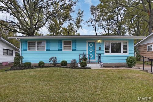 1108 Renshaw Dr, Ferguson, MO, 63135-2833 | Card Image