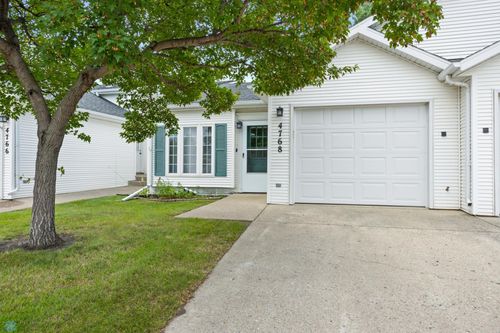 4768 8th Ave S, Fargo, ND, 58103-7210 | Card Image