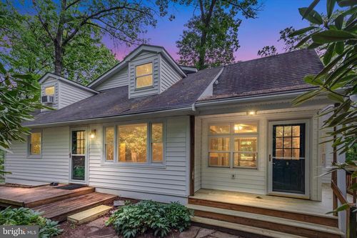 110 Erie Trl, WINCHESTER, VA, 22602-1752 | Card Image