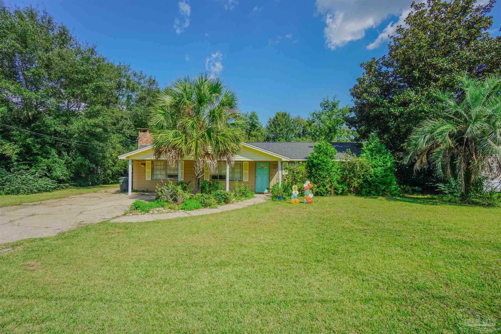 Lockhart St, Pensacola, FL 32526