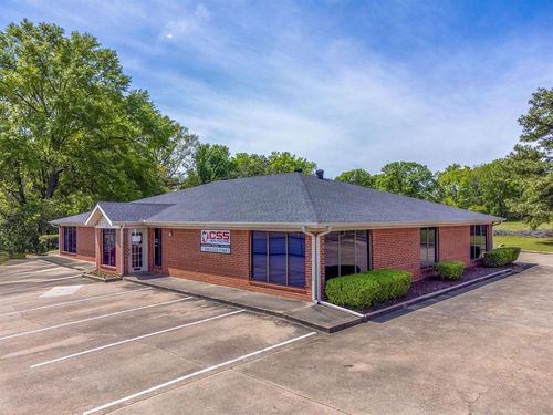 121 Gilmer Rd, Longview, TX, 75604-4616 | Card Image