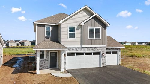 7311 184th St W, Lakeville, MN, 55044-1536 | Card Image