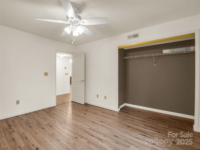 2403 Deermouse Way, Condo with 2 bedrooms, 2 bathrooms and null parking in Hendersonville NC | Image 26