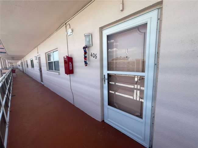 Front exterior view | Image 35