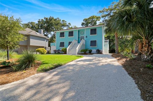 6 Gannet St, Hilton Head Island, SC, 29928-6435 | Card Image