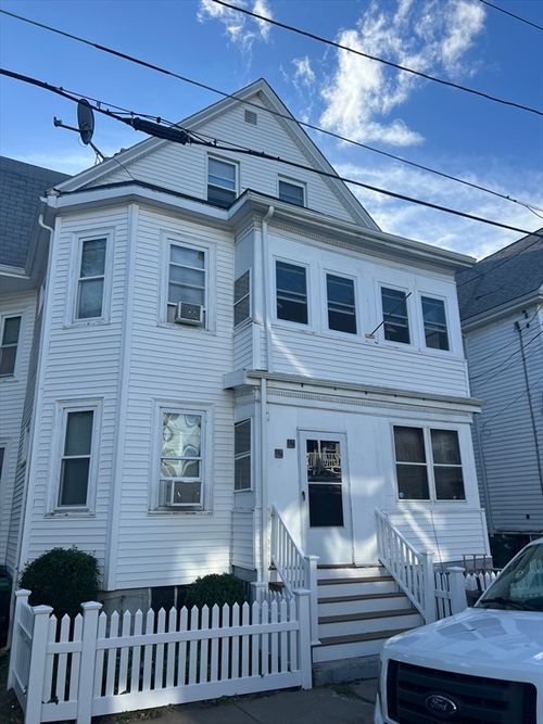 1-186 Sheridan Ave, Medford, MA, 02155-2746 | Card Image