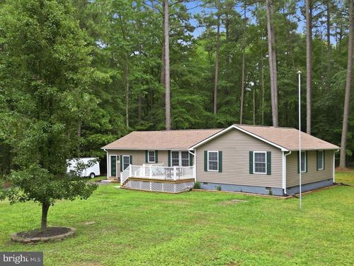 105 Pelican Way, Montross, VA, 22520-4043 | Card Image