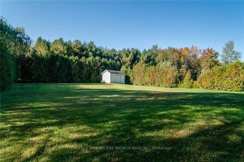 460 Domaine Rd, East Hawkesbury, ON, K0B1P0 | Card Image