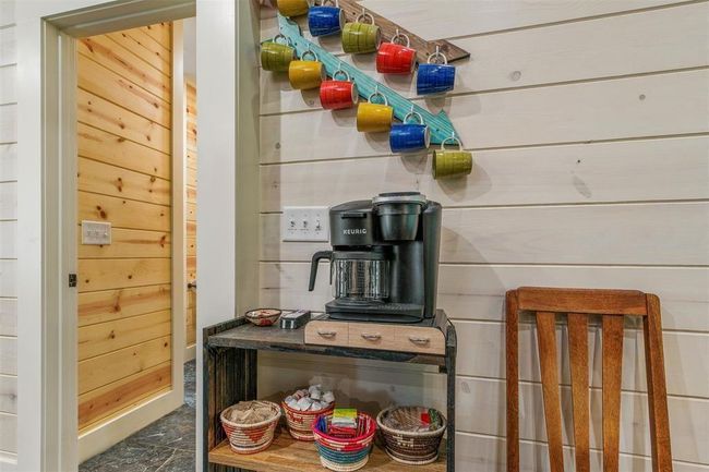 beverage station | Image 9