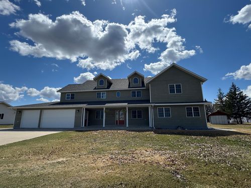 310 7th St Sw, Roseau, MN, 56751-1478 | Card Image