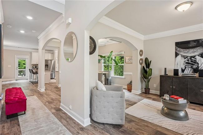 5662 Valley Loop, House other with 4 bedrooms, 3 bathrooms and null parking in Fairburn GA | Image 5