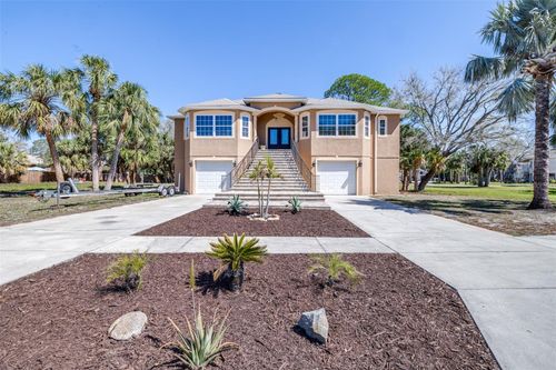 733 Seminole Blvd, TARPON SPRINGS, FL, 34689-2434 | Card Image
