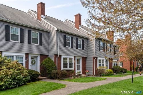 b-1 Barrington Dr, Wethersfield, CT, 06109-2400 | Card Image