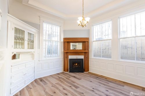 466 Columbus Ave, San Francisco, CA, 94133-3931 | Card Image