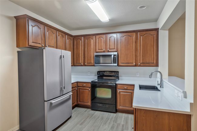 Refrigerator, dishwasher, range, microwave | Image 8
