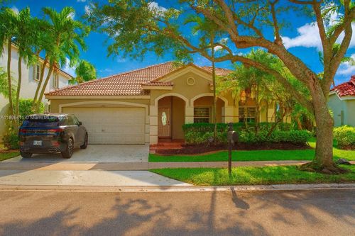 1096 Fairfield Meadows Dr, Weston, FL, 33327-1812 | Card Image