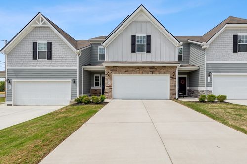 103 Townsend Ave, Shelbyville, TN, 37160-9802 | Card Image