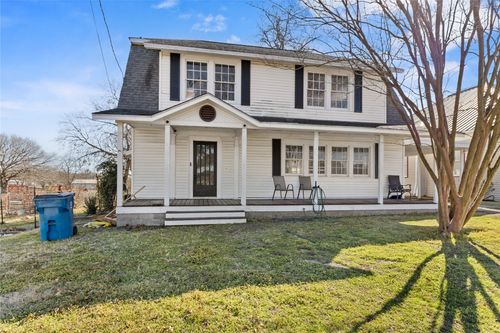 206 S Avenue B, Wortham, TX, 76693-4812 | Card Image