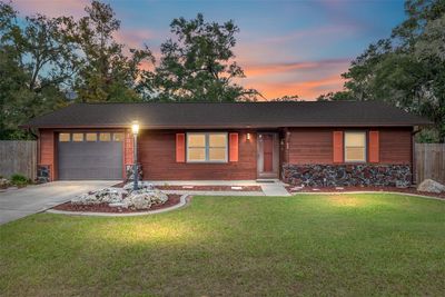 1335 Ne 33 Rd Street, House other with 3 bedrooms, 2 bathrooms and null parking in Ocala FL | Image 2