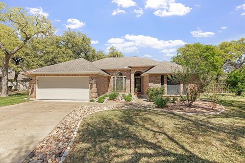 108 Nature Trail, Fredericksburg, TX, 78624 | Card Image