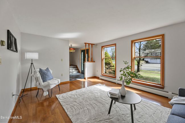 2 Faucett Ln, House other with 3 bedrooms, 3 bathrooms and null parking in Pittsfield MA | Image 8