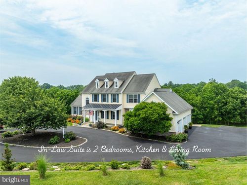 38172 Stone Eden Dr, HAMILTON, VA, 20158-3466 | Card Image