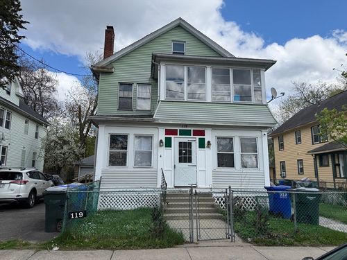 119-121 Middlesex St, Springfield, MA, 01109 | Card Image