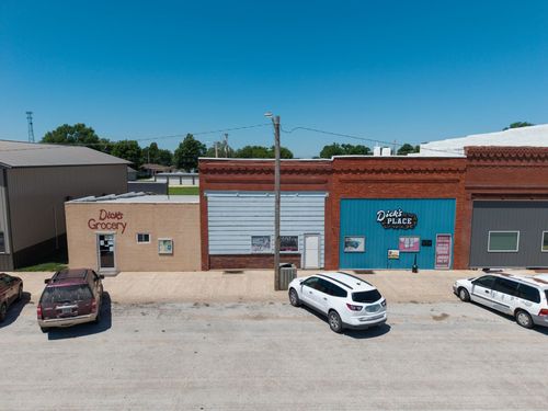 161 N Calvert St, Lawrence, NE, 68957-9731 | Card Image