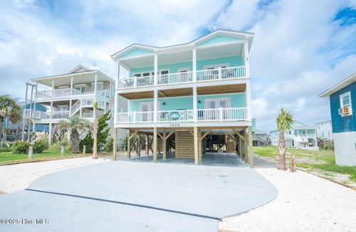 3504 E Beach Dr, Oak Island, NC, 28465-5847 | Card Image