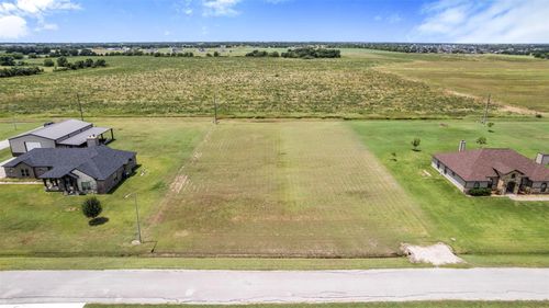 11718 Bisonte St, Needville, TX, 77461-8388 | Card Image
