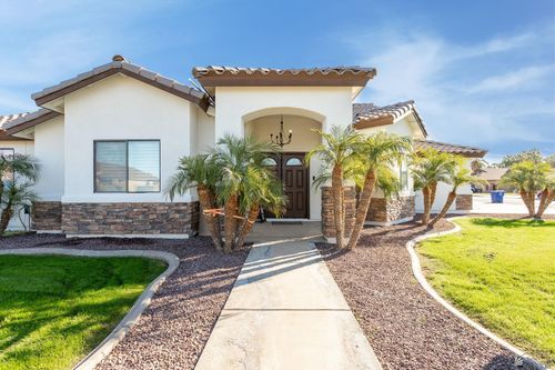 2966 W 3rd St, Yuma, AZ, 85364-1678 | Card Image