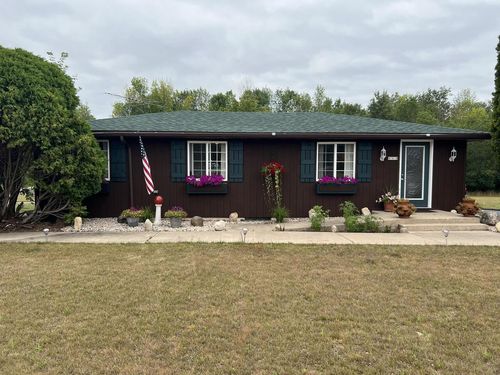 W7920 Amberg Street, Amberg, WI, 54102 | Card Image