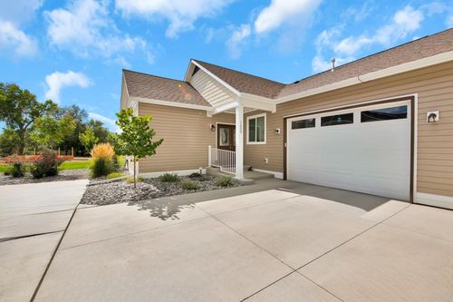 1230 Periwinkle Ct, Fruita, CO, 81521-8738 | Card Image