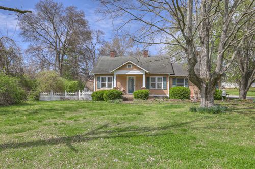 7114 Old Harding Pike, Nashville, TN, 37221-2808 | Card Image