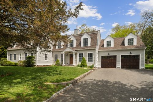 28 Bulkley Ave N, Westport, CT, 06880-4111 | Card Image