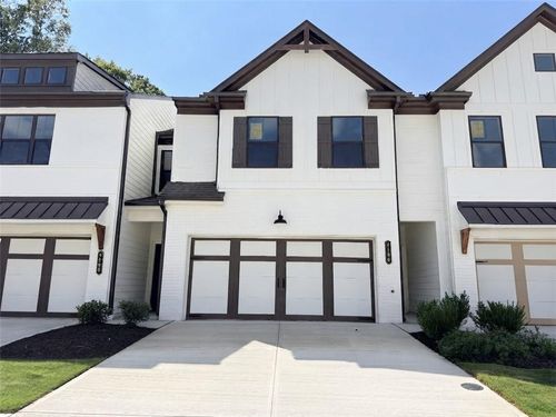 4186 Millstone Park Ln, Gainesville, GA, 30504-4727 | Card Image
